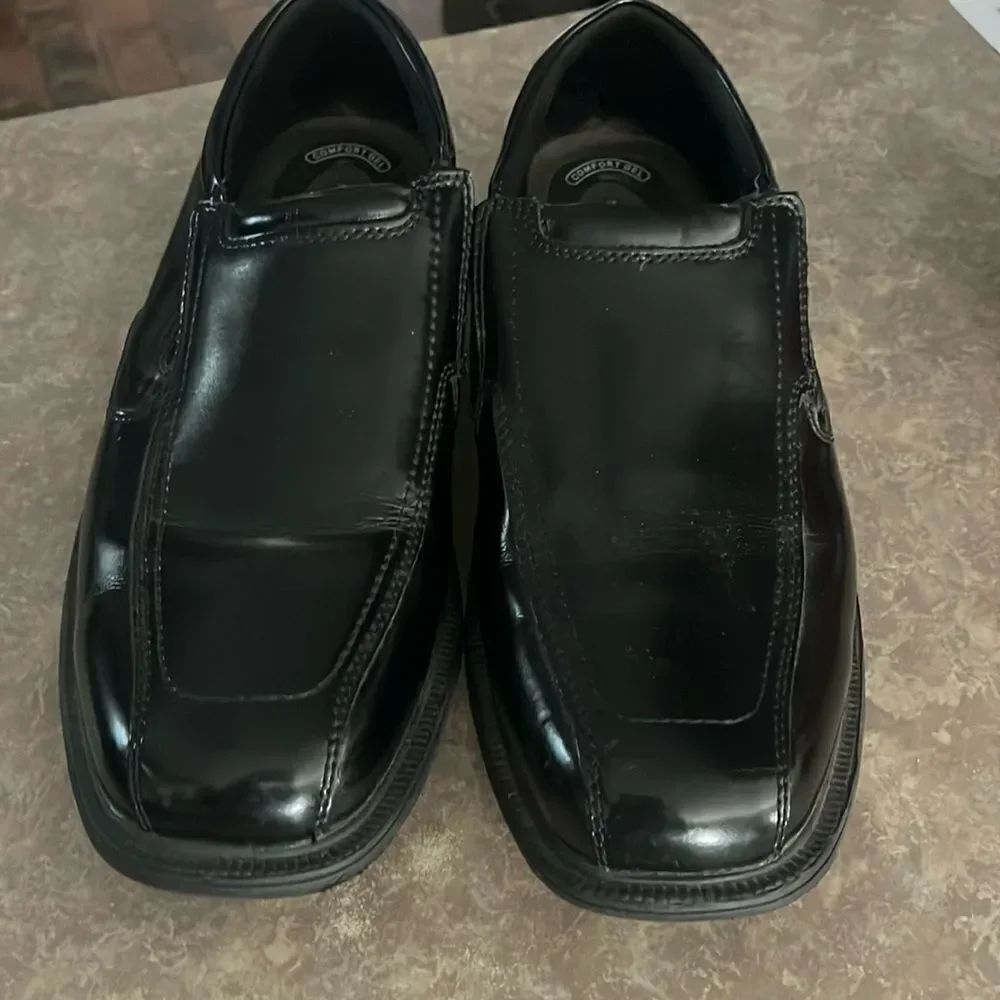 Nunn bush Kor  black dress shoes